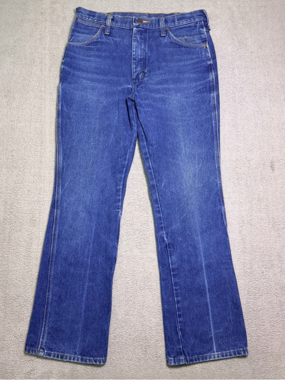 Vintage Wrangler 945NAV Cowboy Cut Jeans Men’s 32x31 Bootcut USA Made Blue Denim